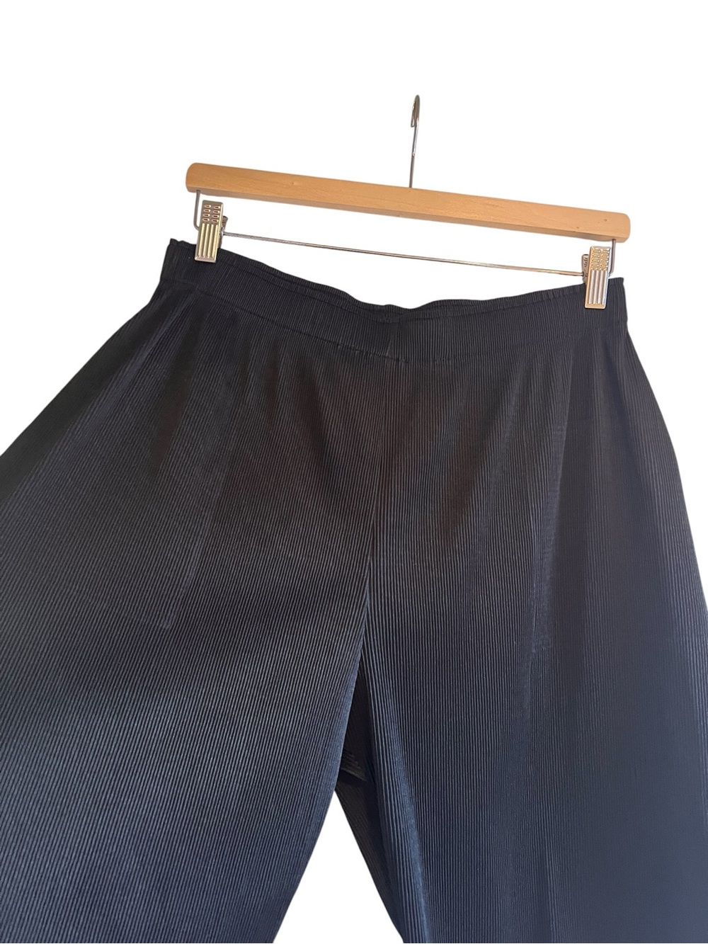 Weekend MaxMara Pleated Balloon Trousers in black size L excellent condition - Picture 9 of 15